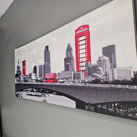 Umbrella Properties London Woolwich Esterno foto