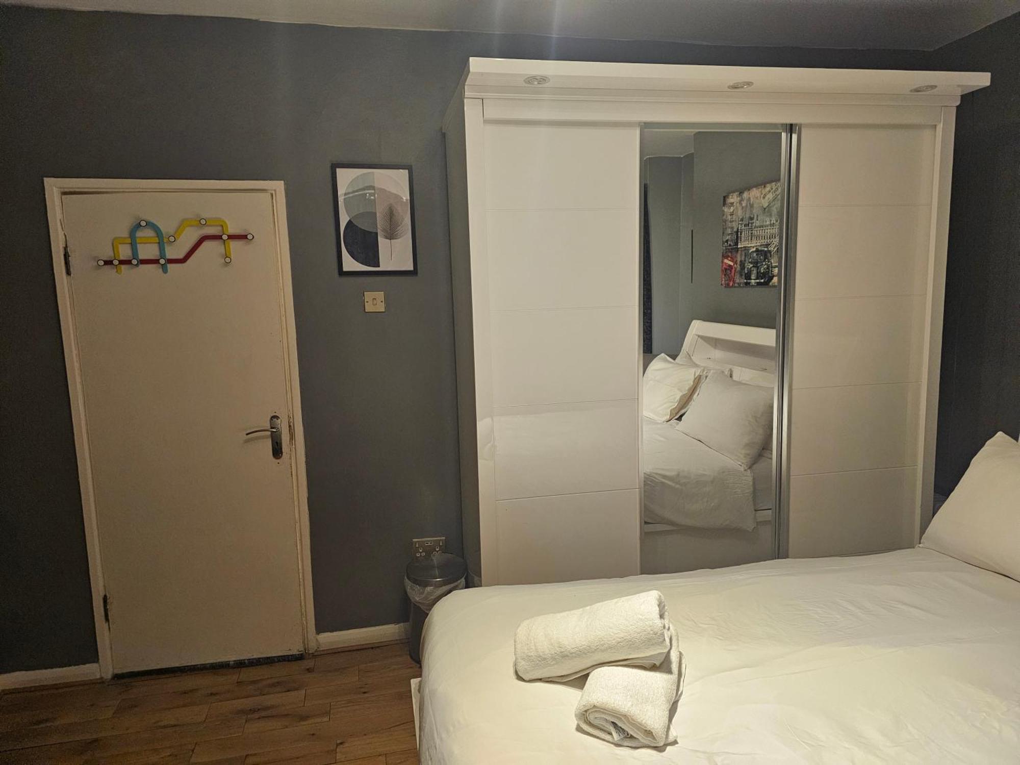 Umbrella Properties London Woolwich Esterno foto
