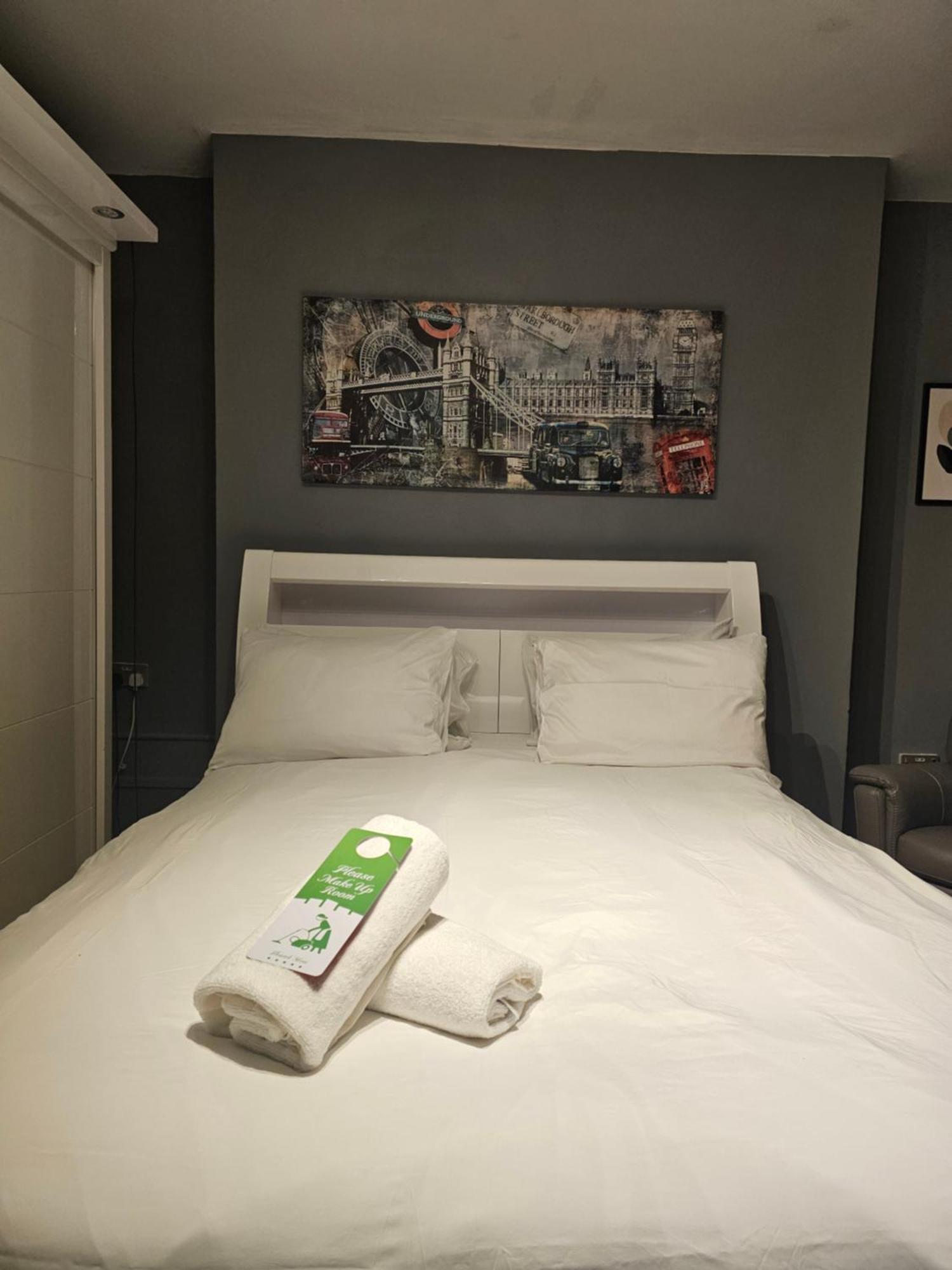 Umbrella Properties London Woolwich Esterno foto
