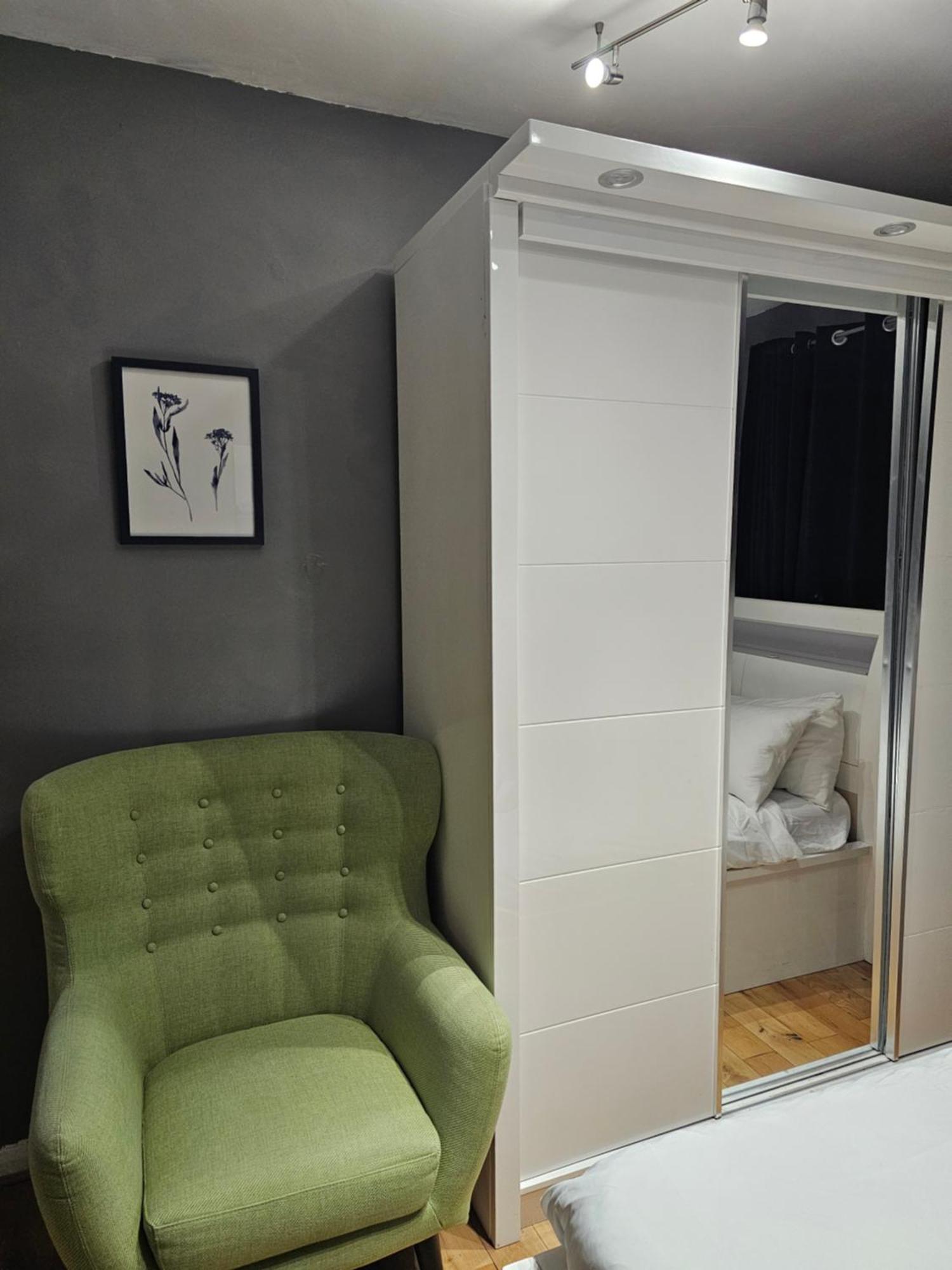 Umbrella Properties London Woolwich Esterno foto